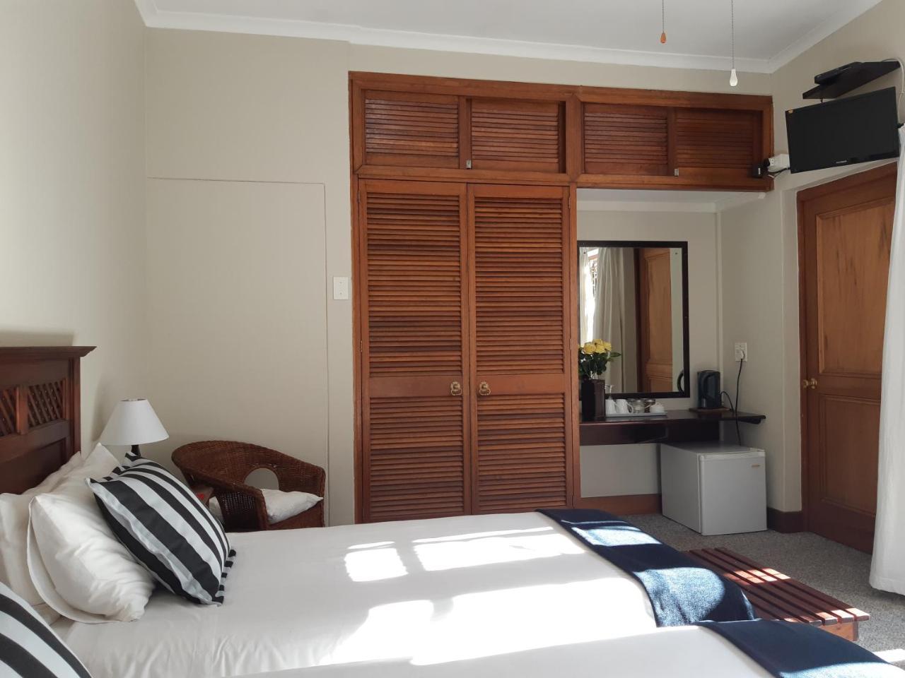 Be My Guest Lodge Bloubergstrand Eksteriør billede
