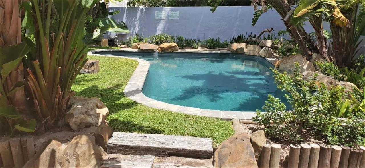Be My Guest Lodge Bloubergstrand Eksteriør billede